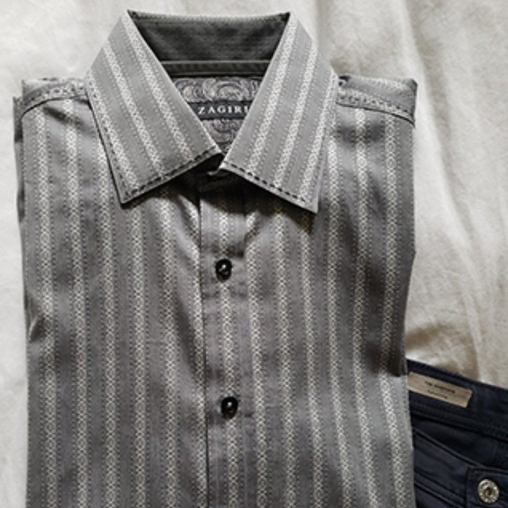 Zigiri Long-sleeve Shirt - Size Medium
